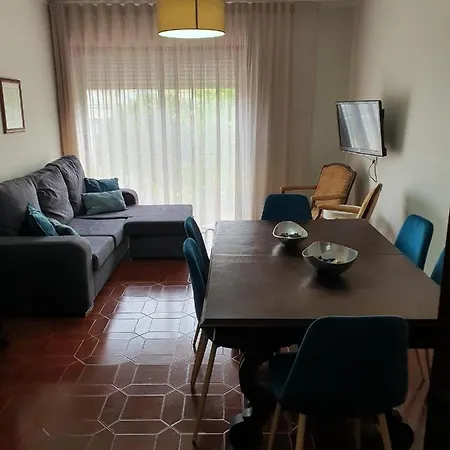 Barra's * Barra